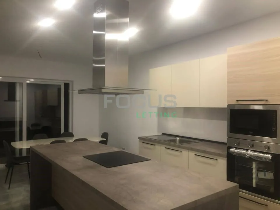 Modern 2 Bedroom - Available NOW