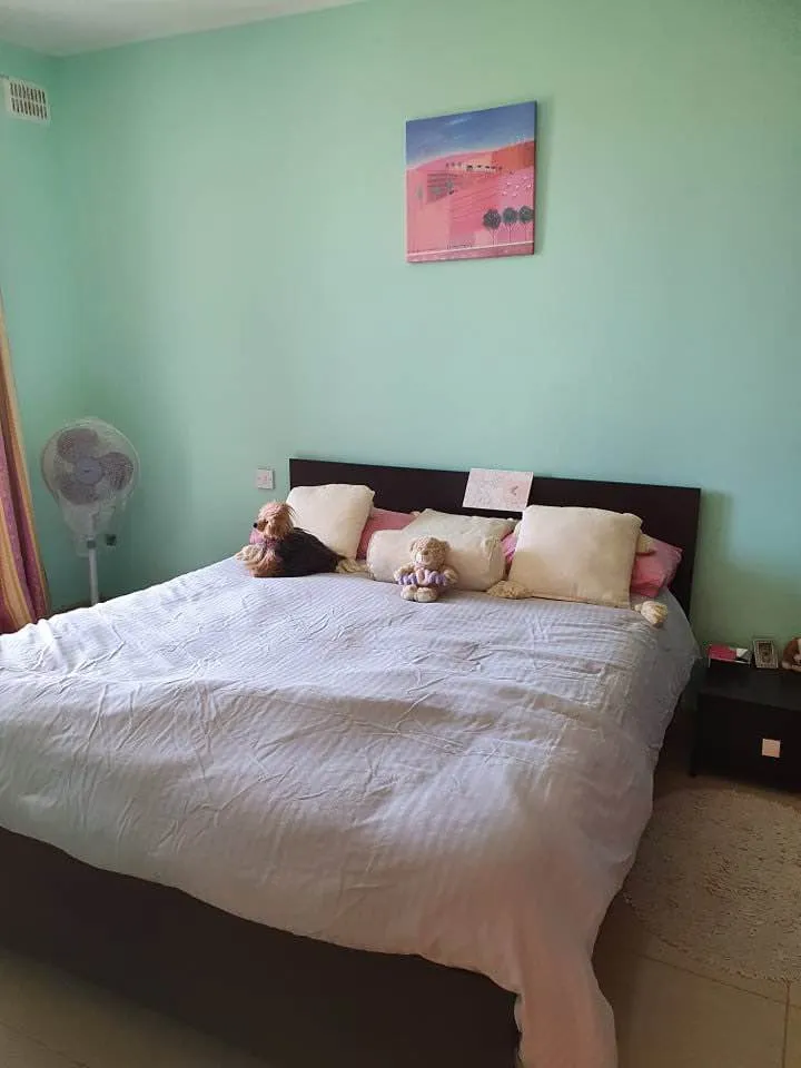 Refurbished 1st Floor Corner Apartment with Balcony and AC