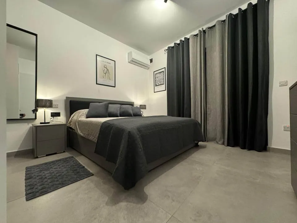 Penthouse Pietà