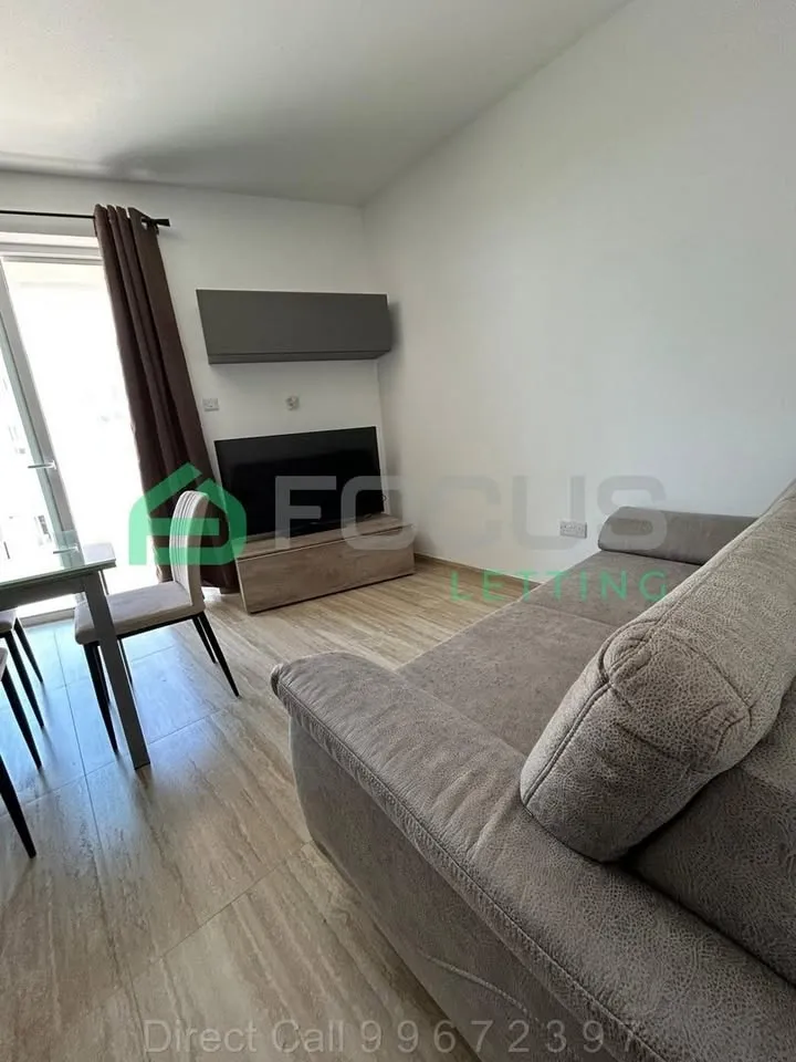 Modern 1 Bedroom - Available 15th May!