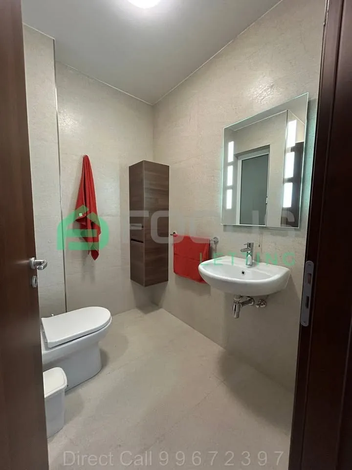 Modern 1 Bedroom - Available 15th May!