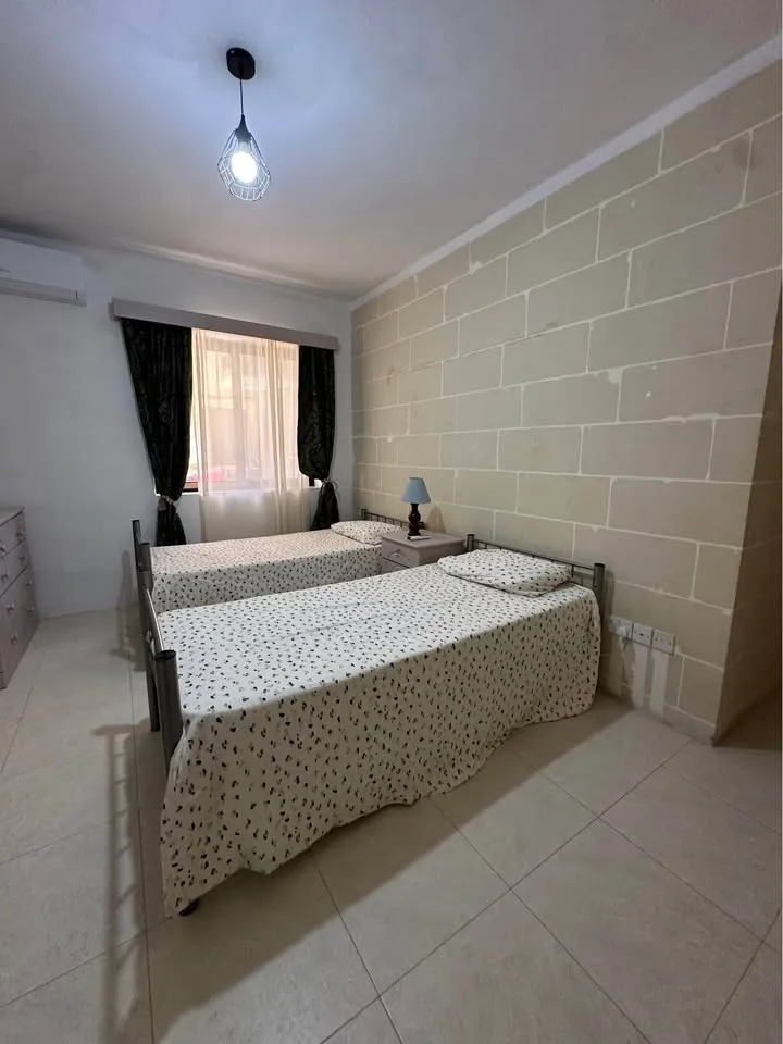 3 bedroom apartment available in Msida