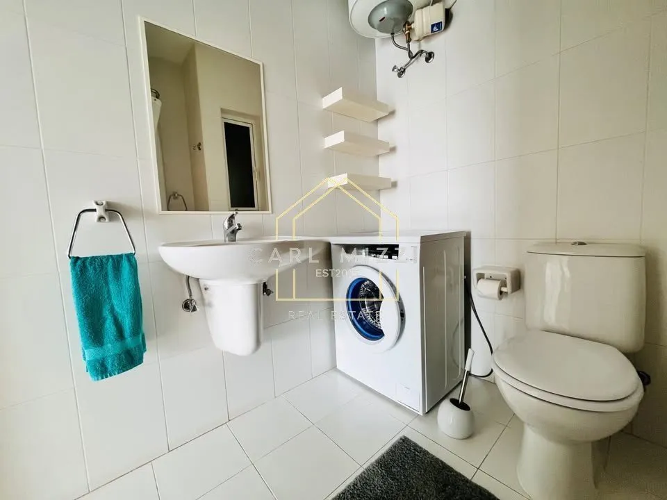 2 Bedroom Seafront Apartment in Mellieħa