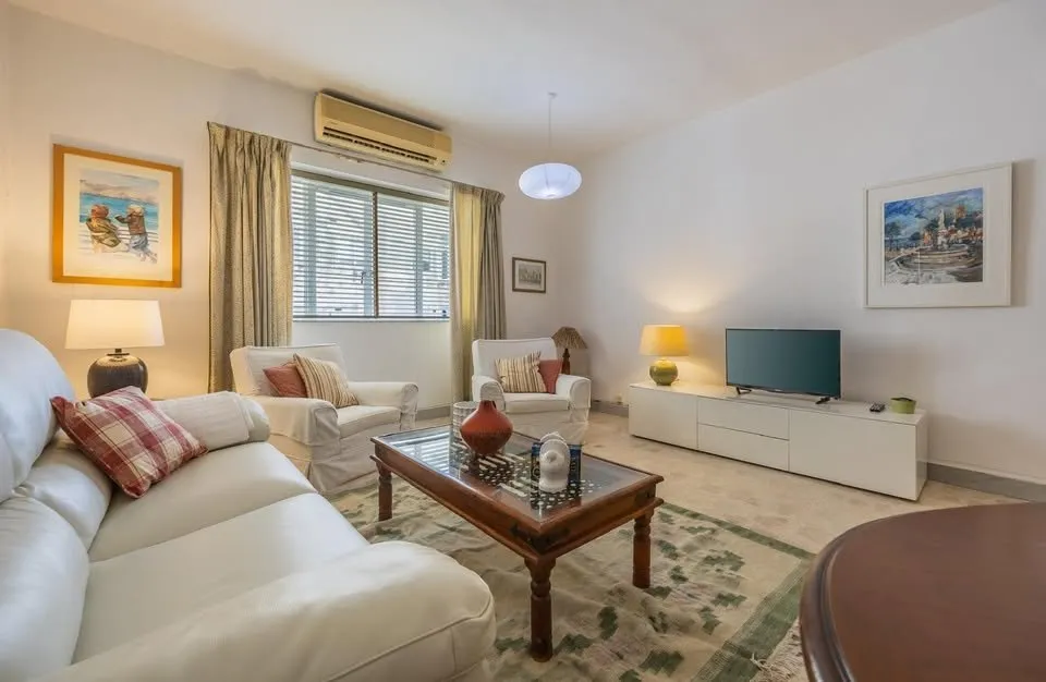 2-Bedroom Apartment in Sliema