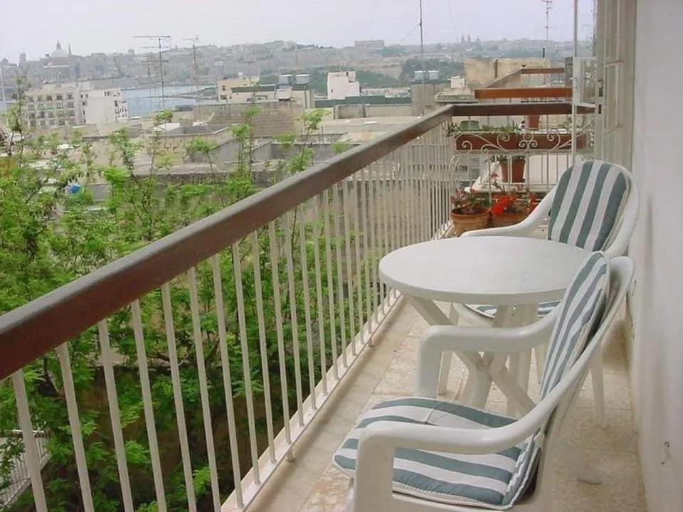 2-Bedroom Apartment in Sliema