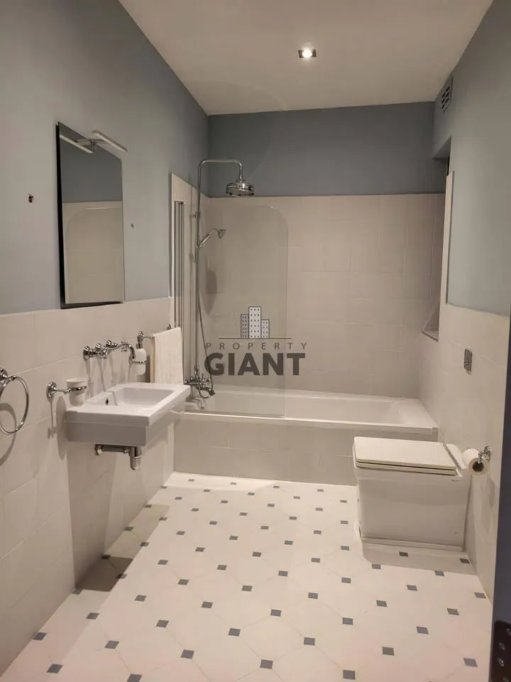2 Bedroom Apartment in Zurrieq