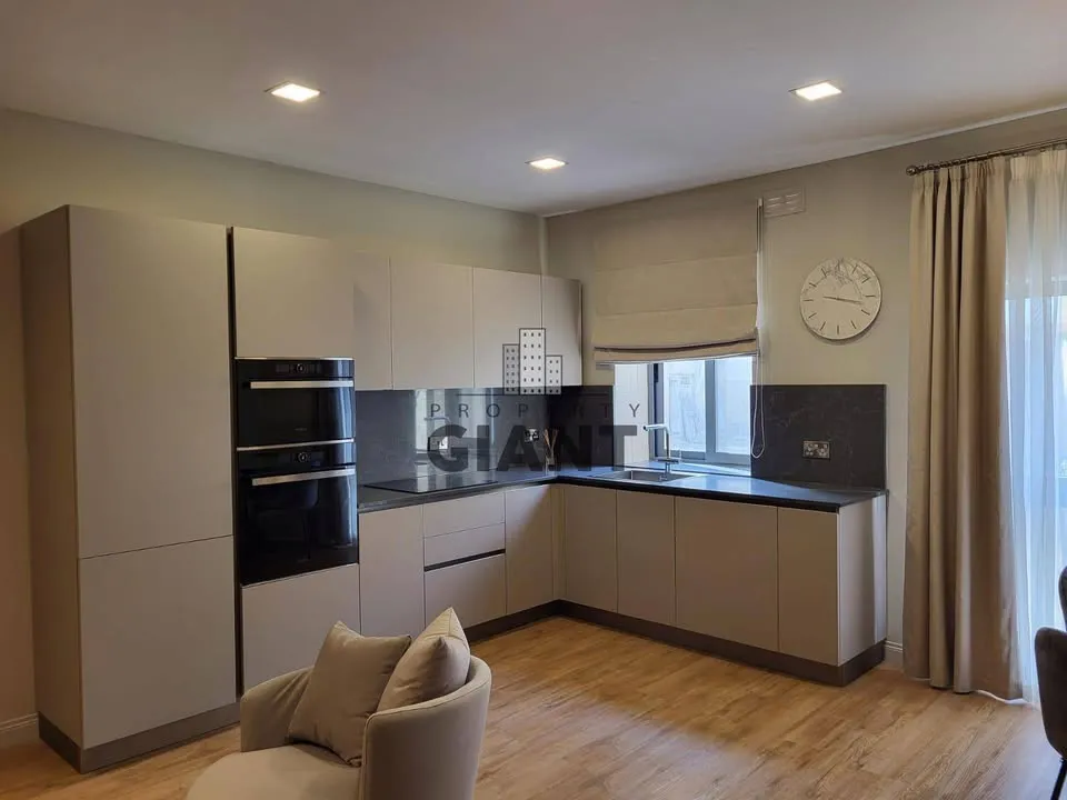 2 Bedroom Apartment in Zurrieq