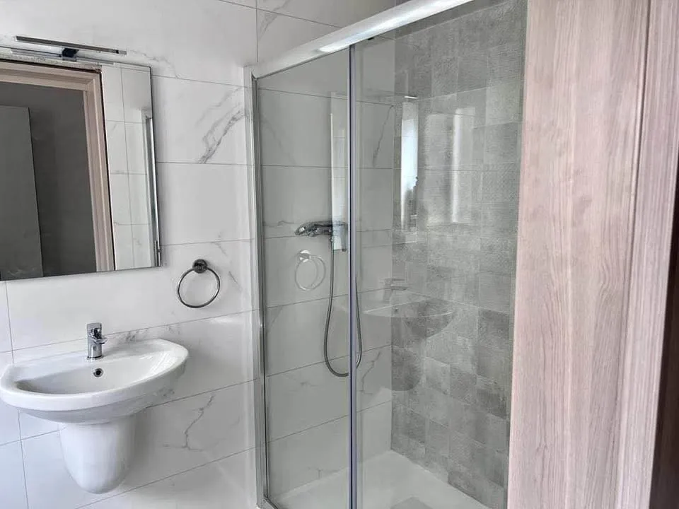 Newly Finished 3 Bed 2 Bath