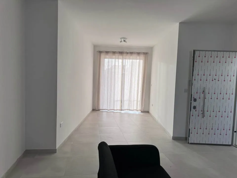 Newly Finished 3 Bed 2 Bath