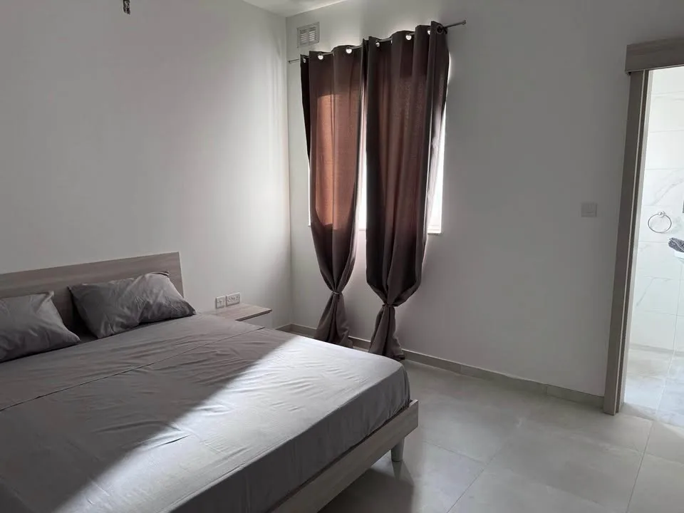 Newly Finished 3 Bed 2 Bath