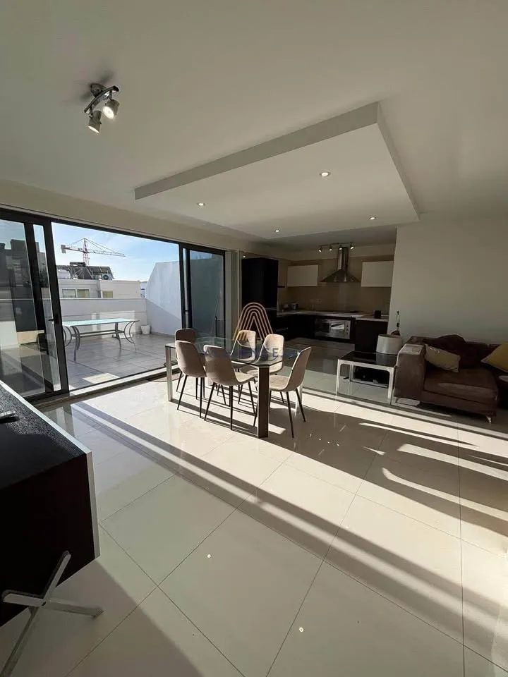 SWIEQI PENTHOUSE