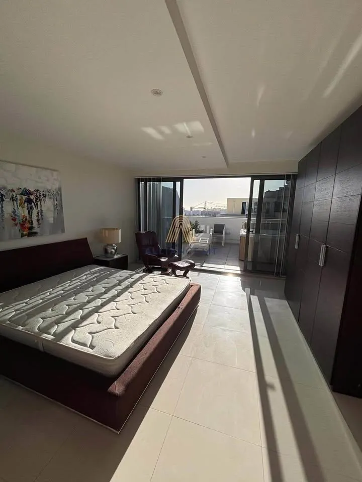 SWIEQI PENTHOUSE