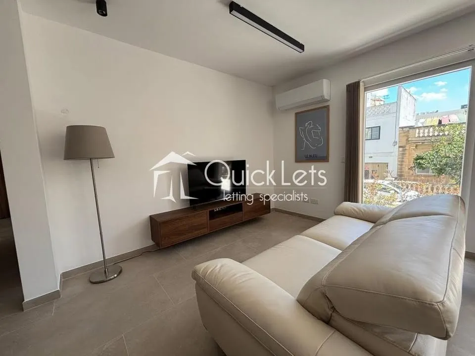 MOSTA | Bright 3-Bedroom Elevated Maisonette with Private Entrance