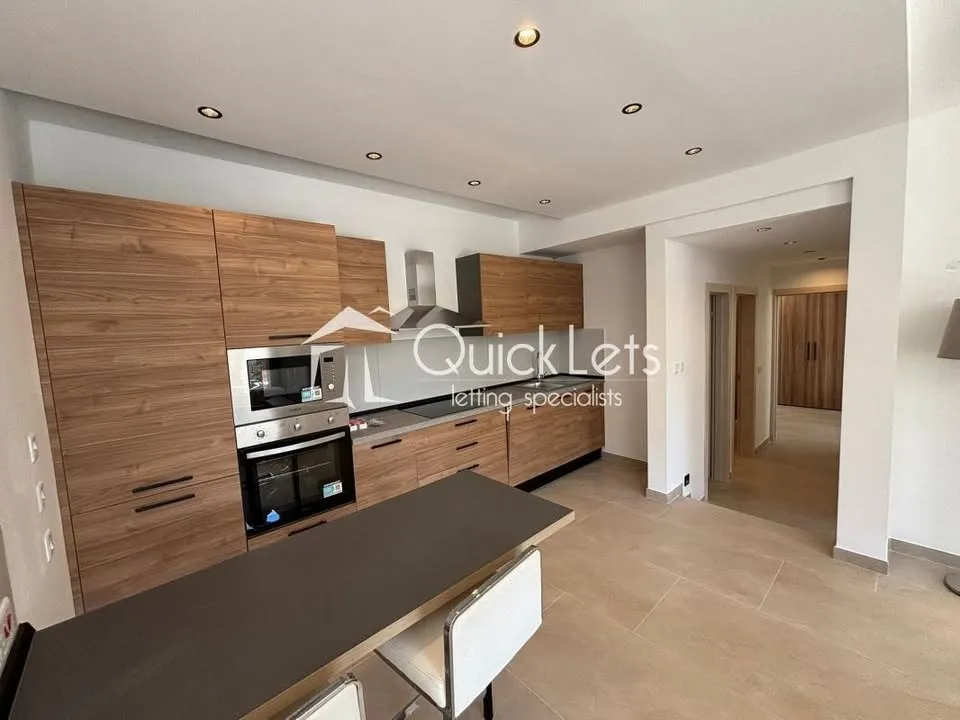 MOSTA | Bright 3-Bedroom Elevated Maisonette with Private Entrance