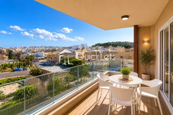 LUXURY DESIGNER APARTMENT PEMBROKE