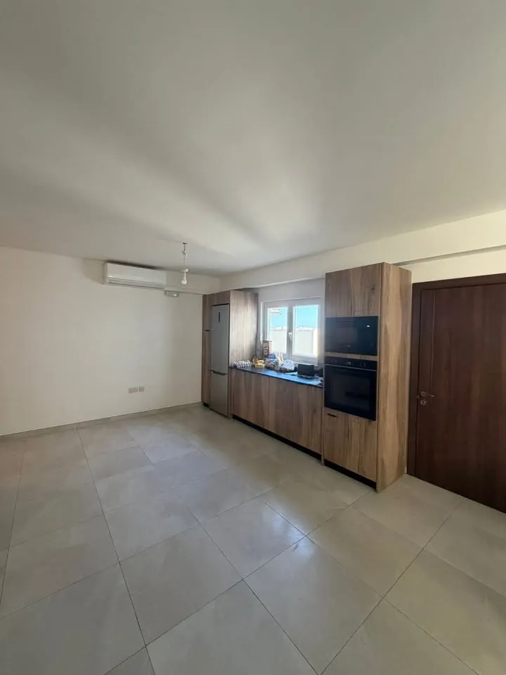 Modern 3 bed & 2 bath apartment in Tarxien