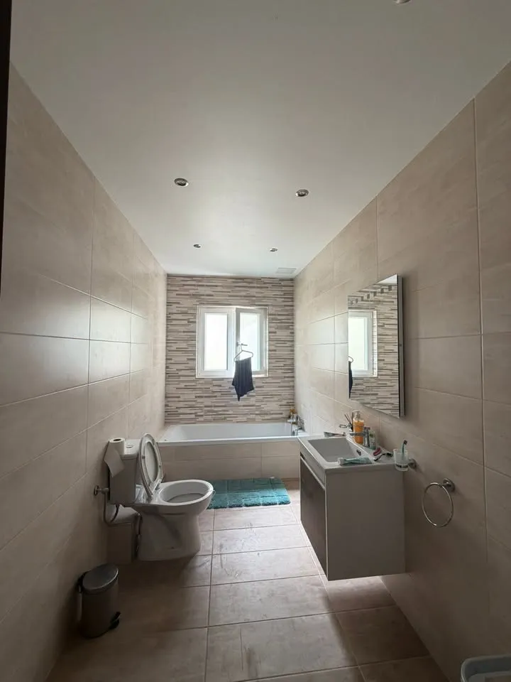 Modern 3 bed & 2 bath apartment in Tarxien