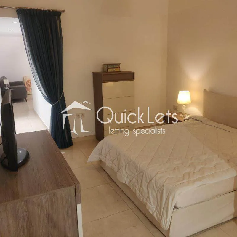 Maisonette - 1 Bedroom - Sliema