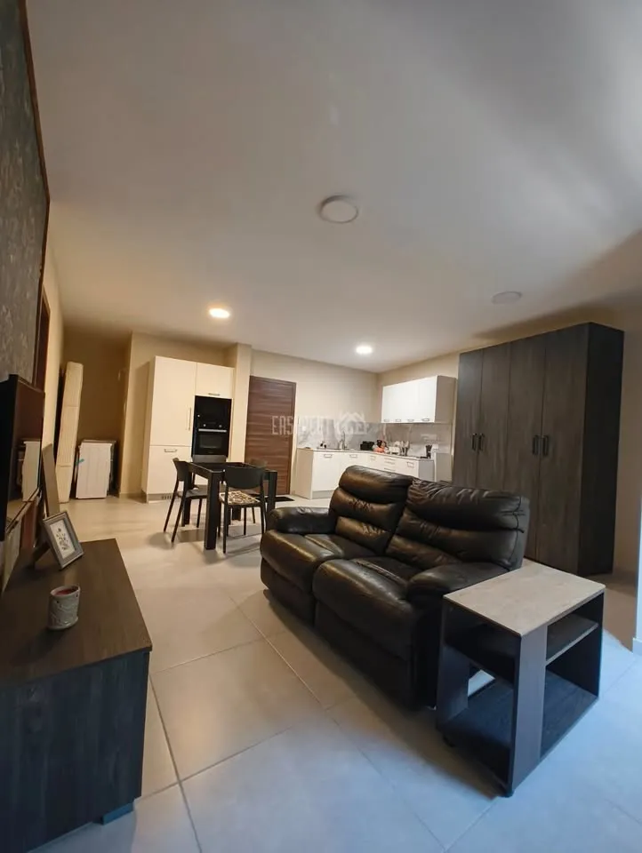 Modern 1-Bedroom Apartment for Rent in Pietà