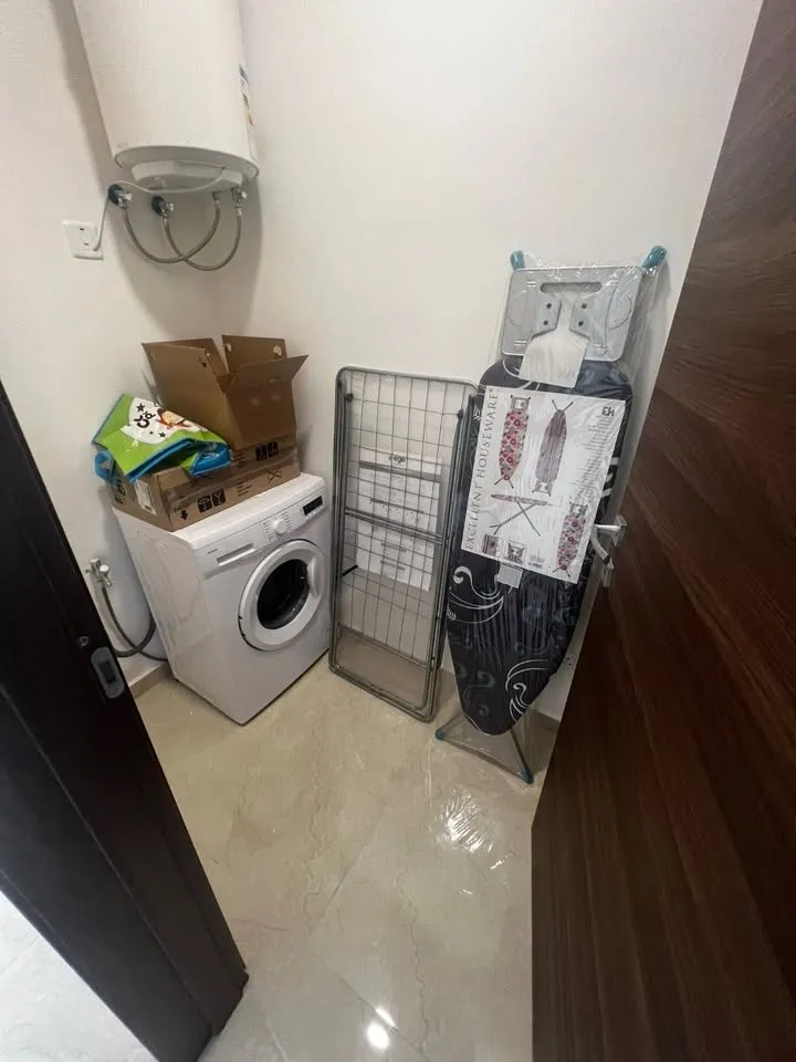 Modern 2 bed and 2 bath PENTHOUSE in Iklin