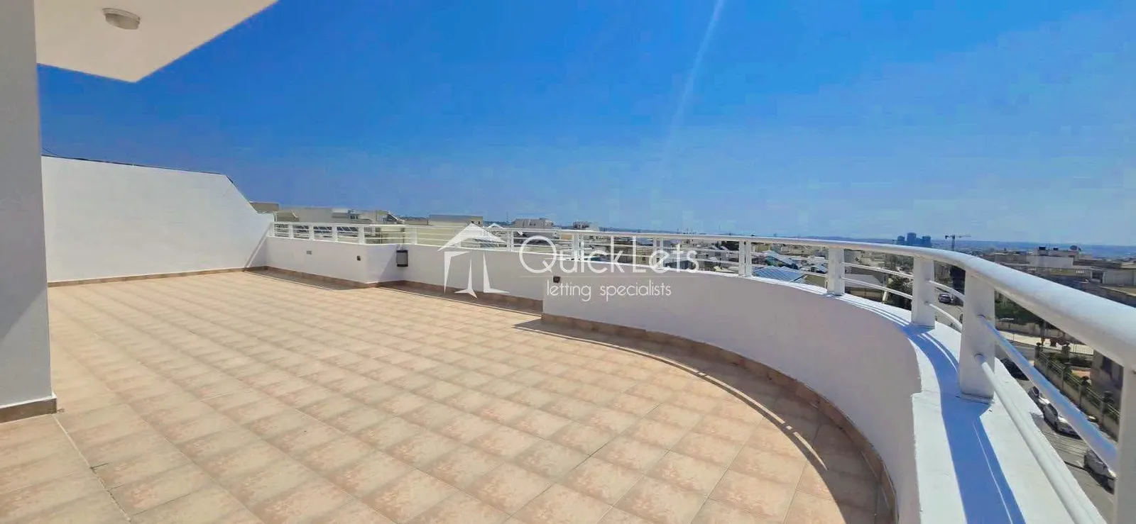 Spacious Modern 3-Bedroom Penthouse in Attard