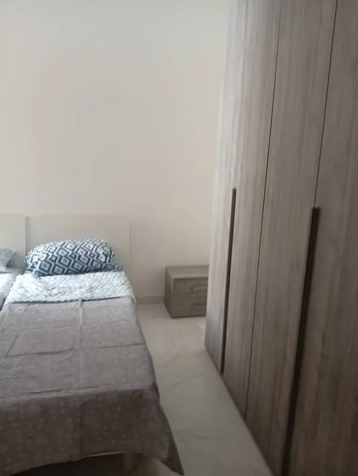 1 Bedspace Available Shared in Msida Near Skatepark & Mater Dei Hospital