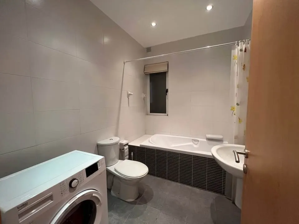 Spacious maisonette in St Julian's available for rent from Monday!