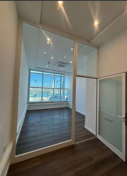 GZIRA 100smq office