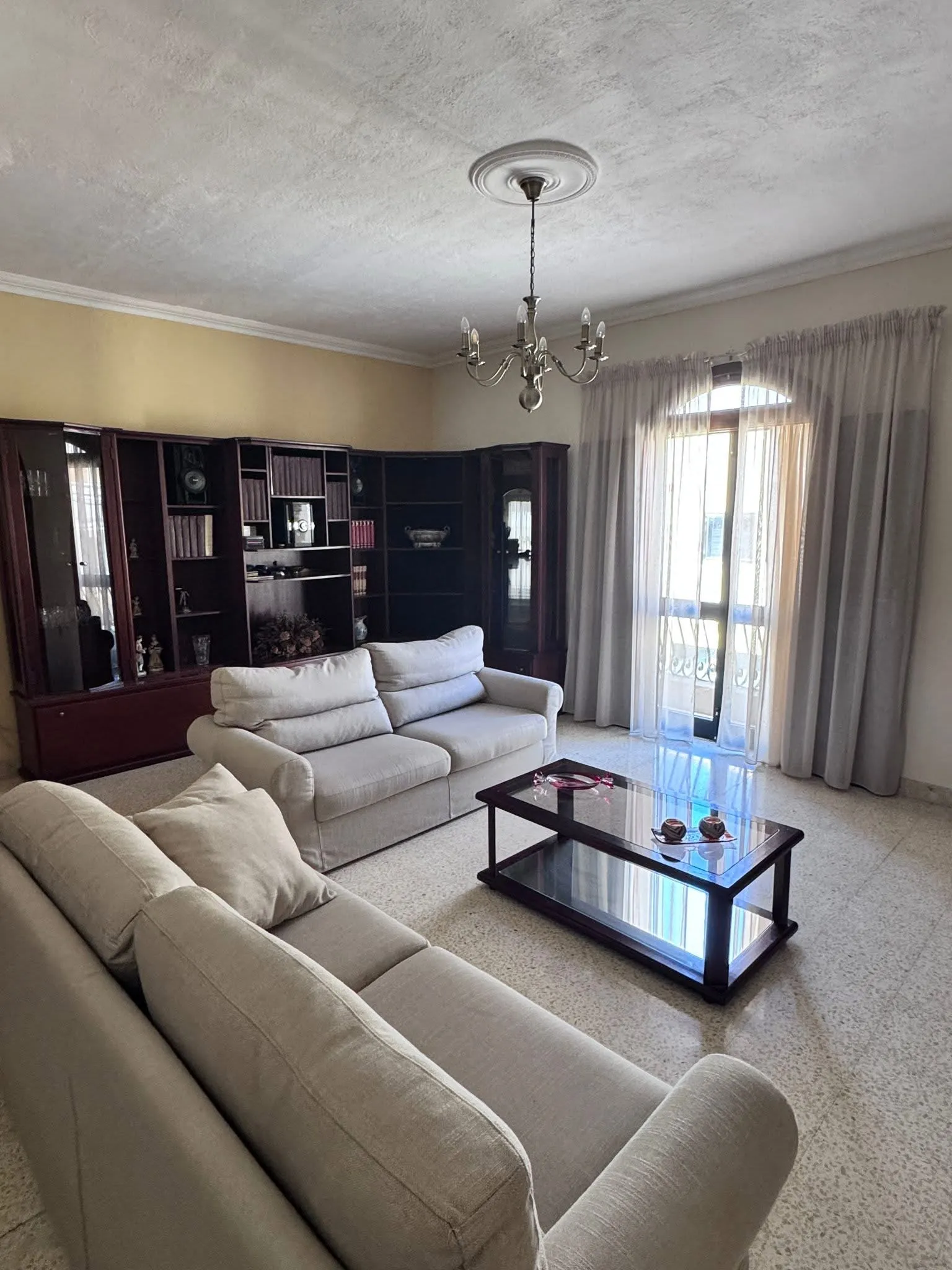 Spacious 3-Bedroom Maisonette for Rent
