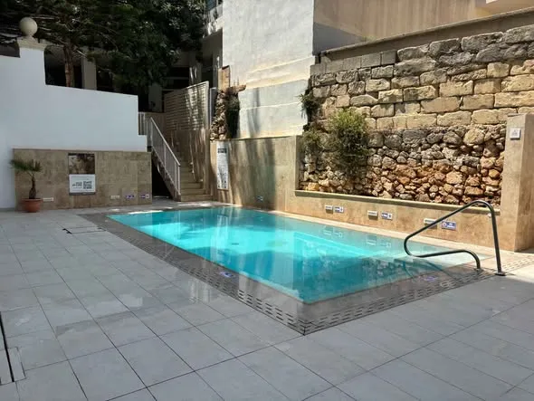 Spacious 3 bedroom apartment in Mellieha
