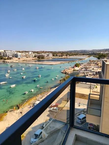 Seafront Flat for Rent – Qawra