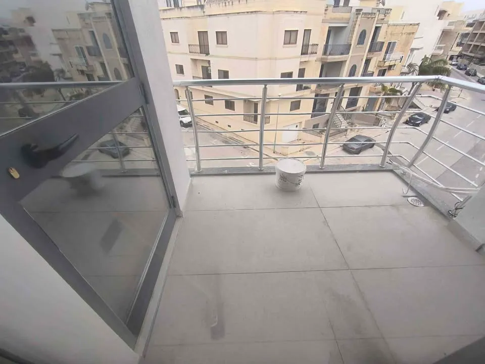 Burmarrad like new apartment