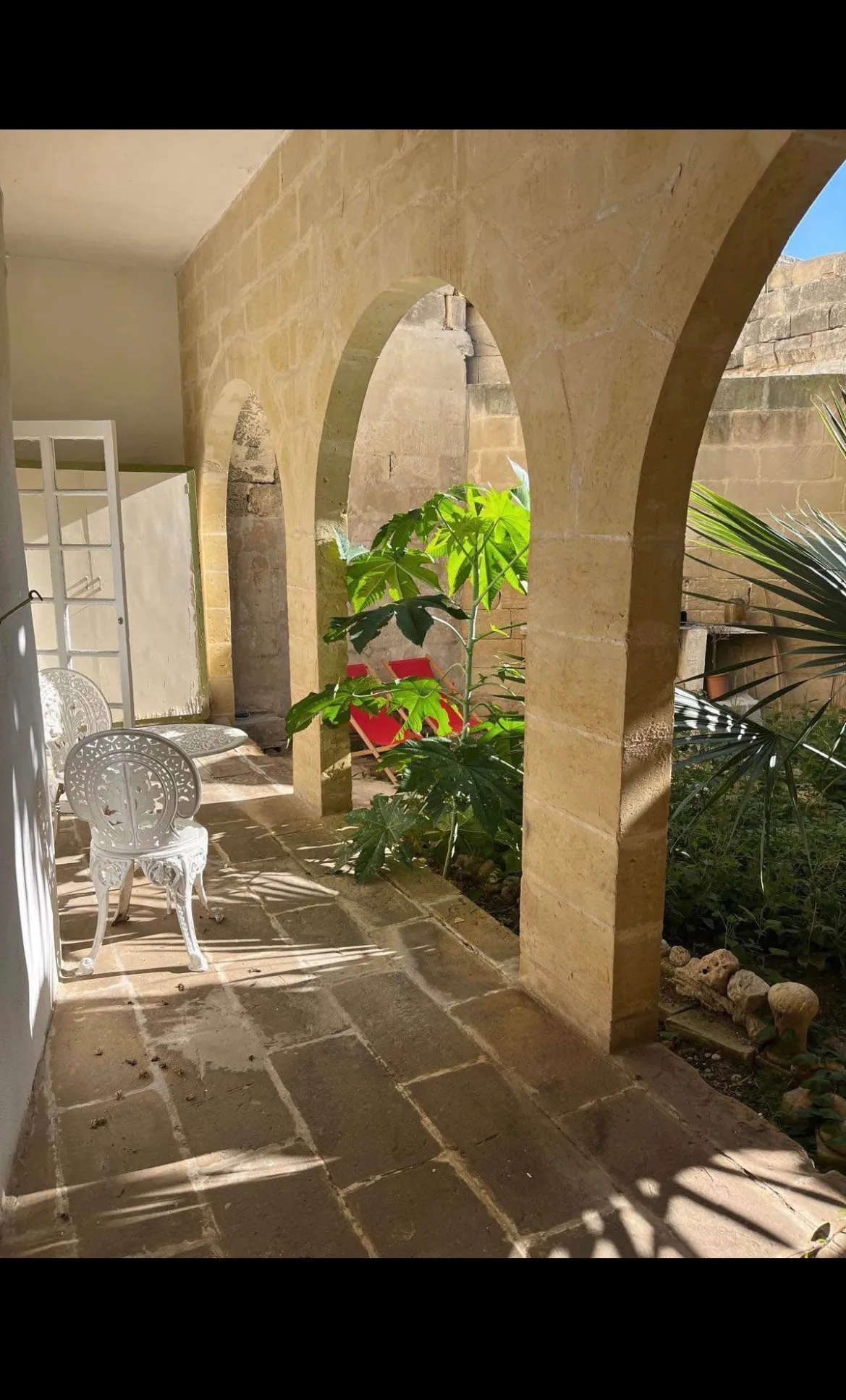 2 Bedroom + Study House of Character with Garden 2 Ensuites – Long Let Haz-Zebbug
