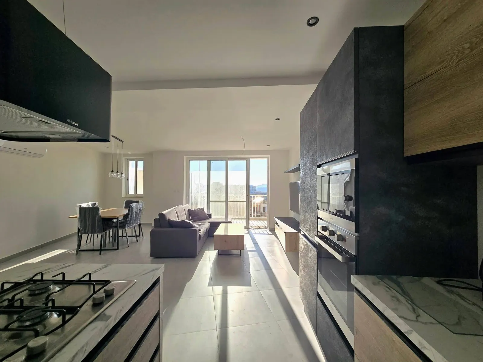 Xaghra, Brand New 3 Bedroom Apartment for Long Let - Available Now with Urban Views