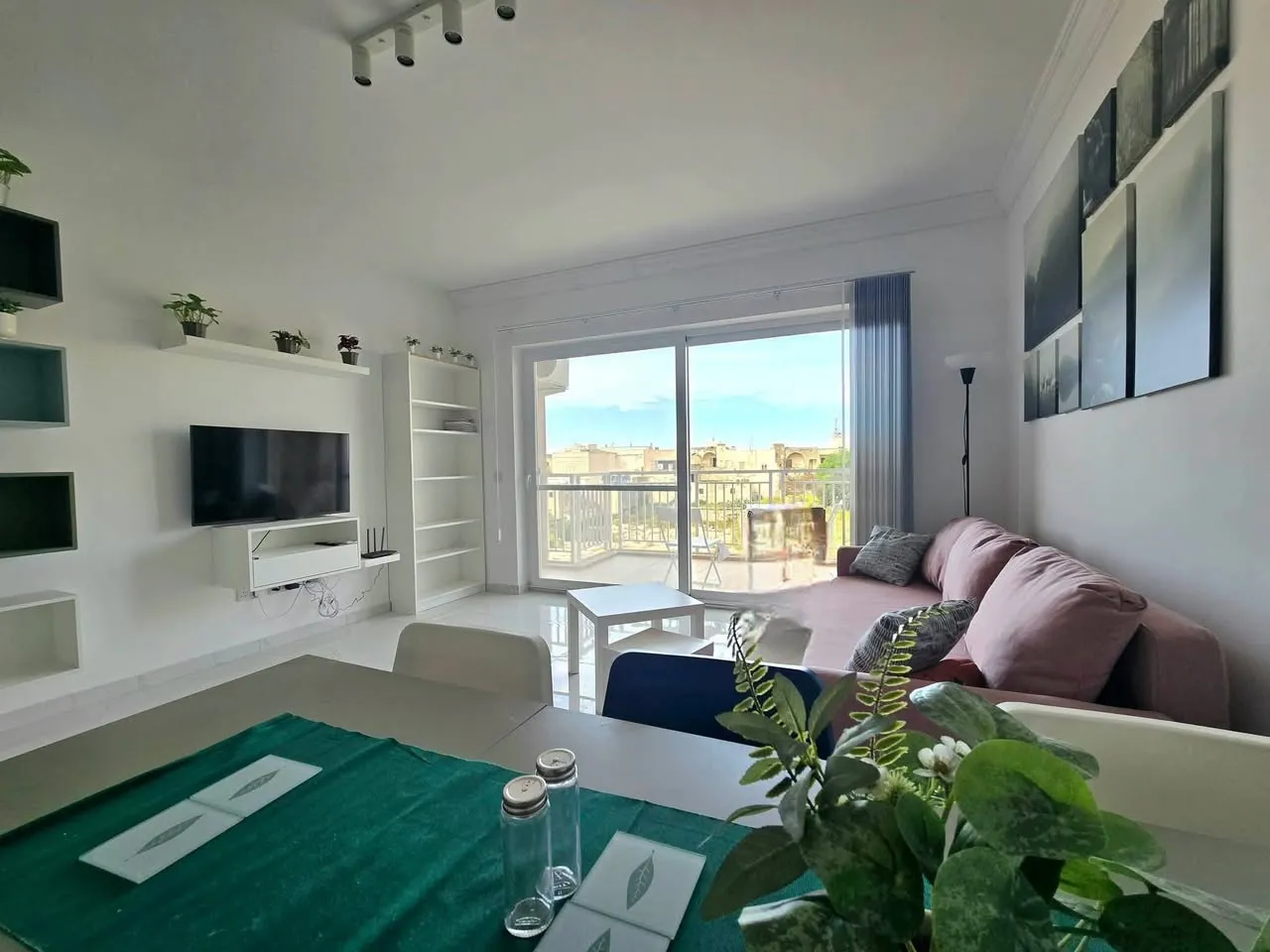 Victoria, brand new 3 bedroom apartment for long let