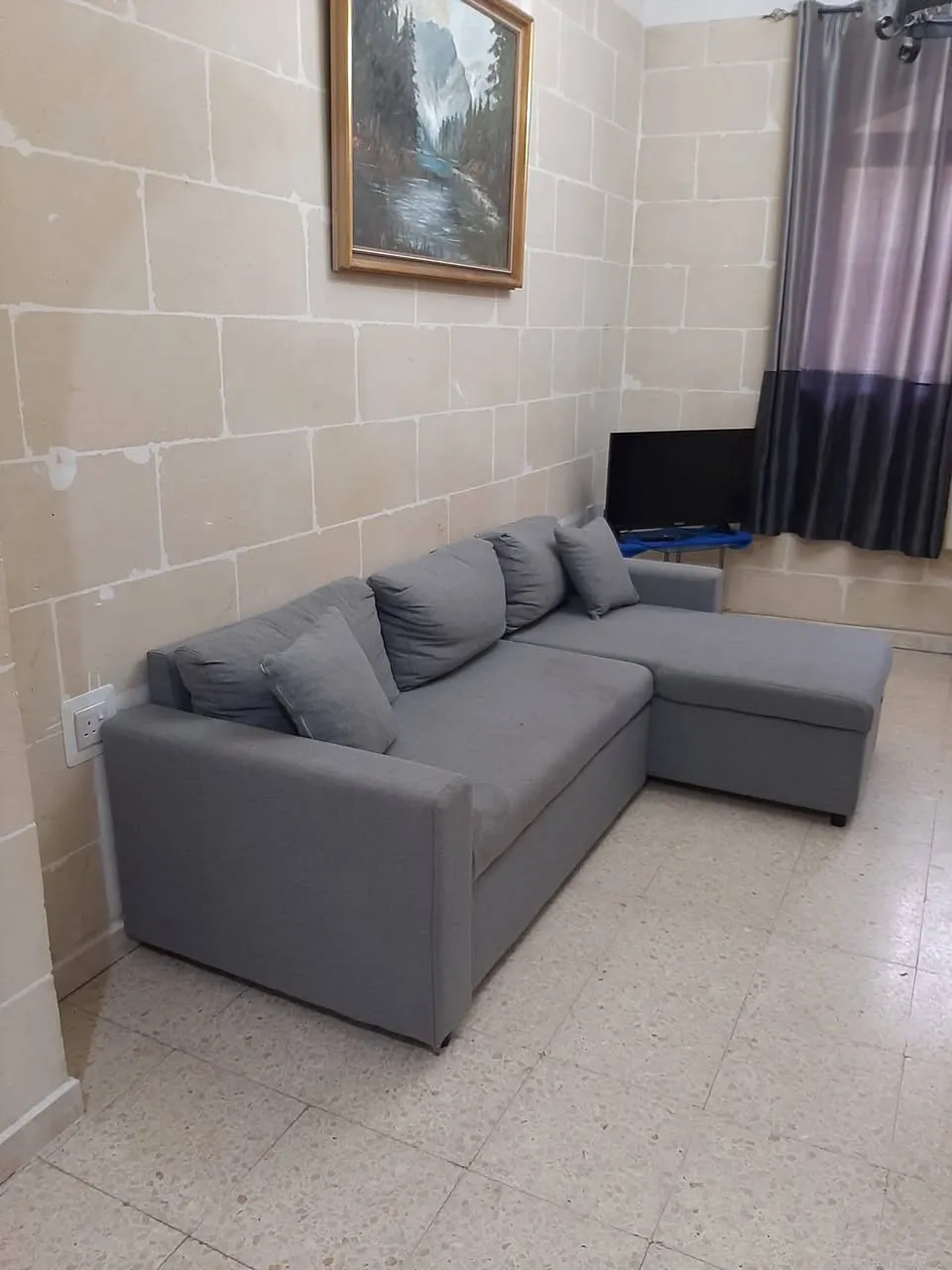 Spacious Brand New 3 Bedroom Apartment in Victoria with Lift & Air Conditioning