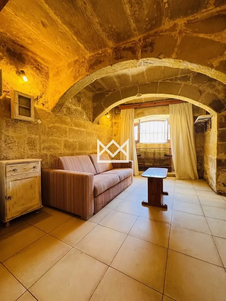 Charming Farmhouse for Rent – Santa Luċija, Gozo