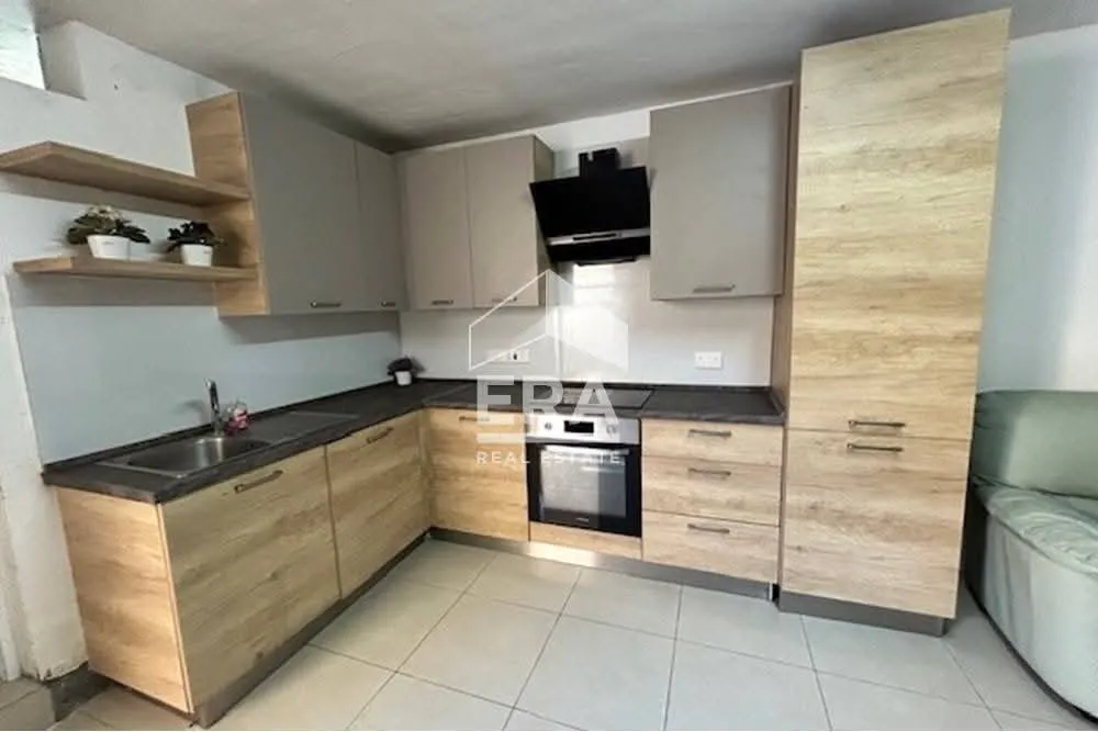 Modern 1 Bedroom Apartment