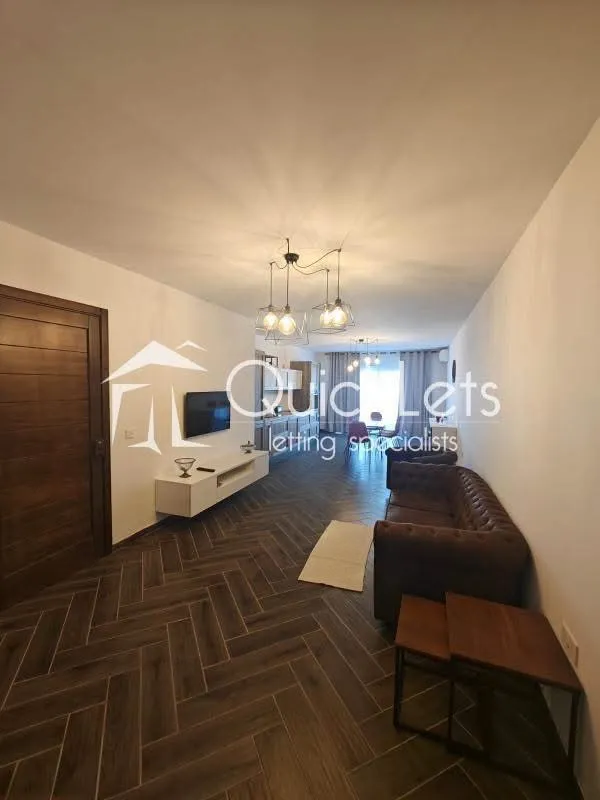 Three-bedroom apartment in Xagħra
