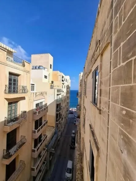 SLIEMA | 1 bdr 2 beds | Long Let