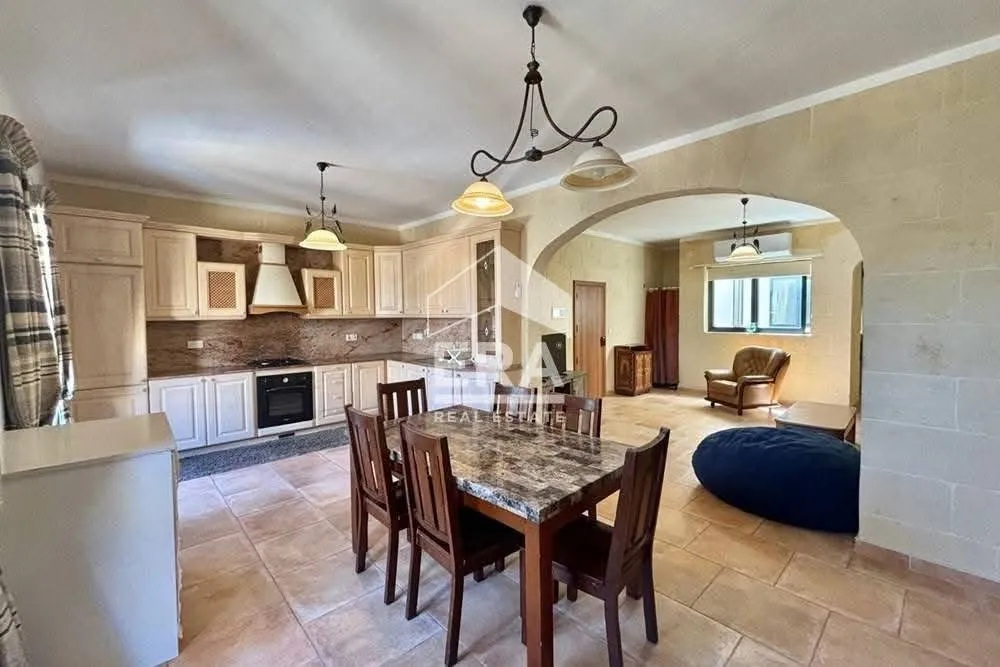 Spacious Fully Furnished 3-Bedroom Apartment