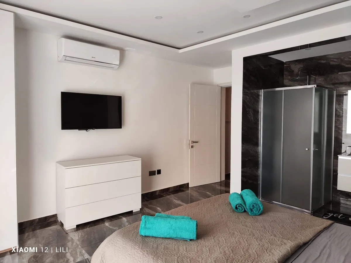 Designer-Furnished 3-Bedroom Apartment with communal pool – Sannat, Gozo