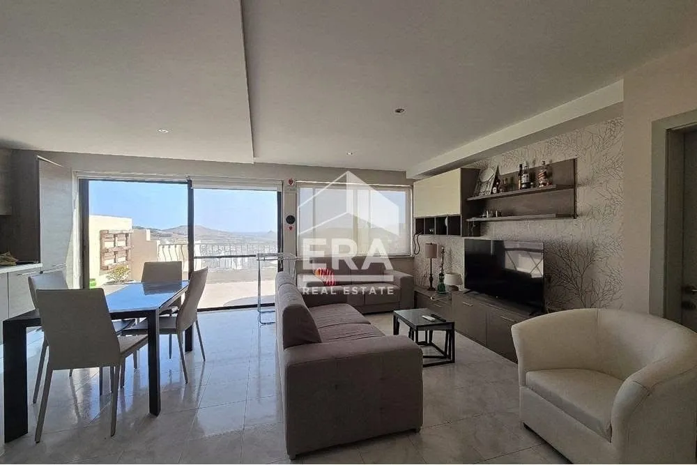 Spacious Modern Penthouse with Large Terrace & Panoramic Views