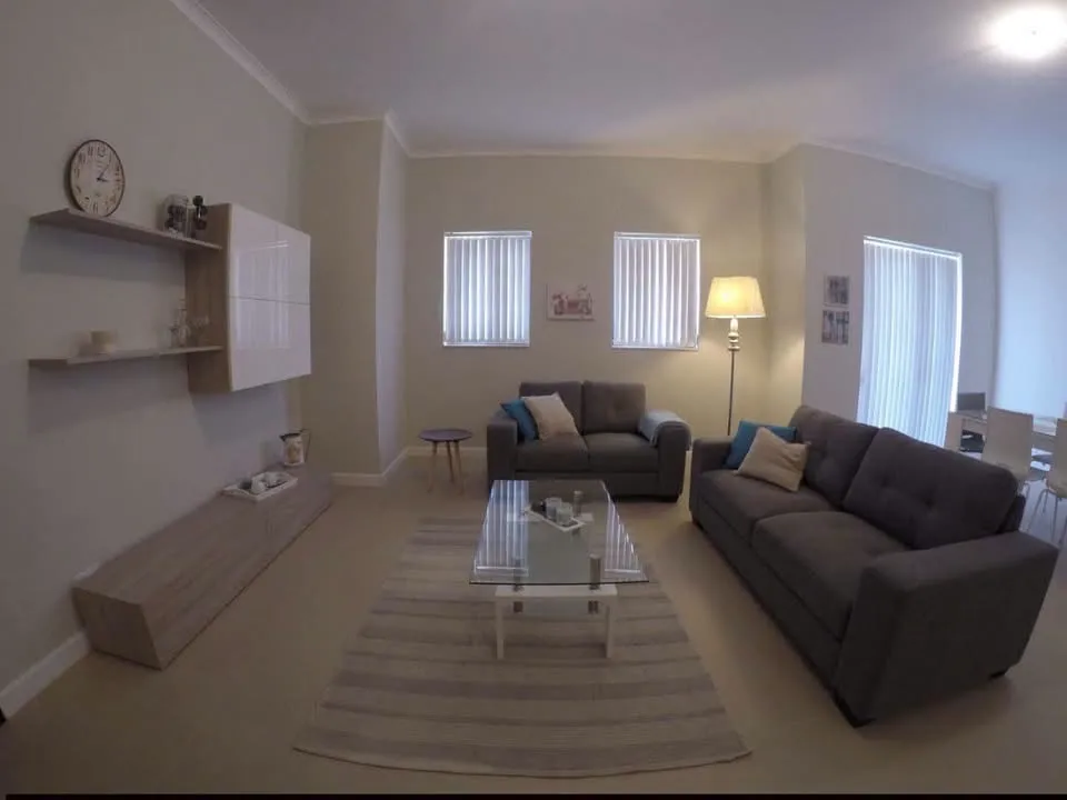 Victoria – Apartment For Long Let