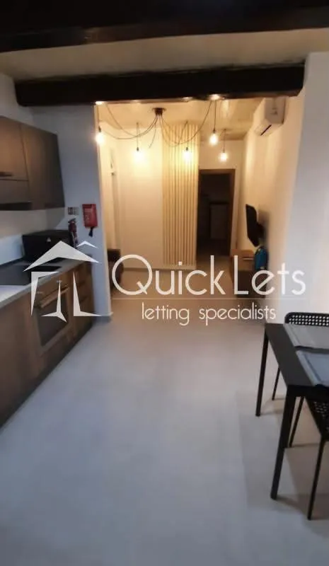MODERN MAISONETTE IN MOSTA