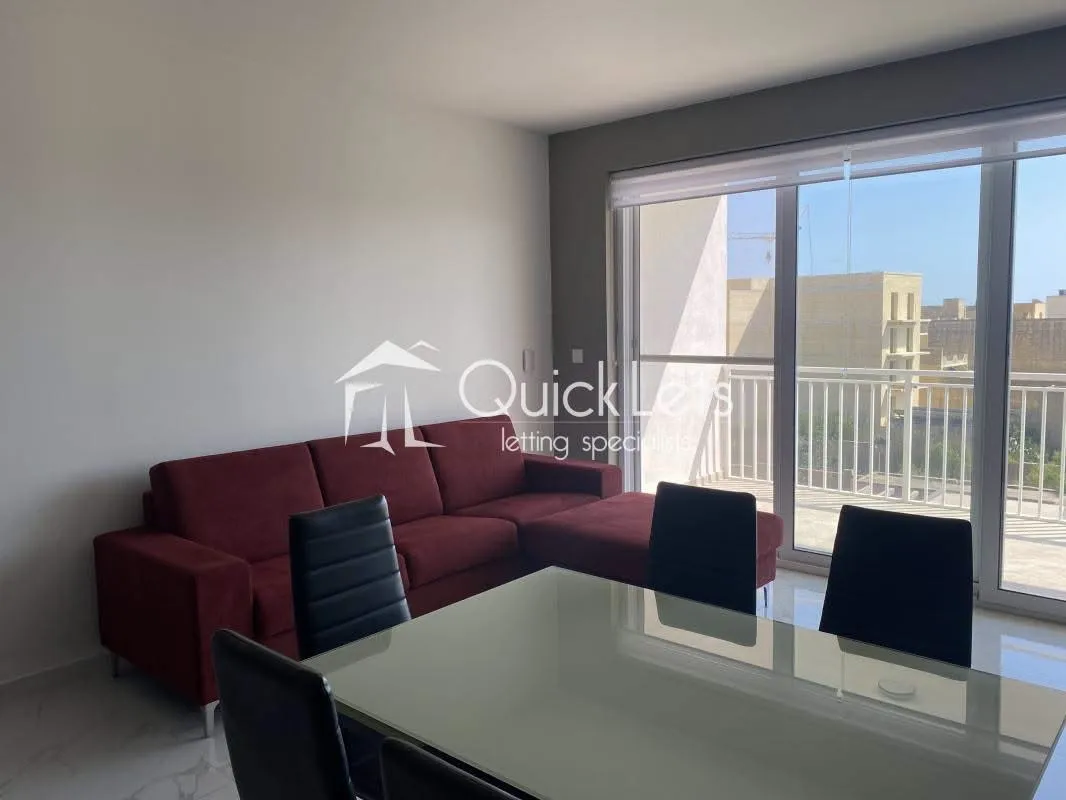3-bedroom apartment in Ghajnsielem, Gozo