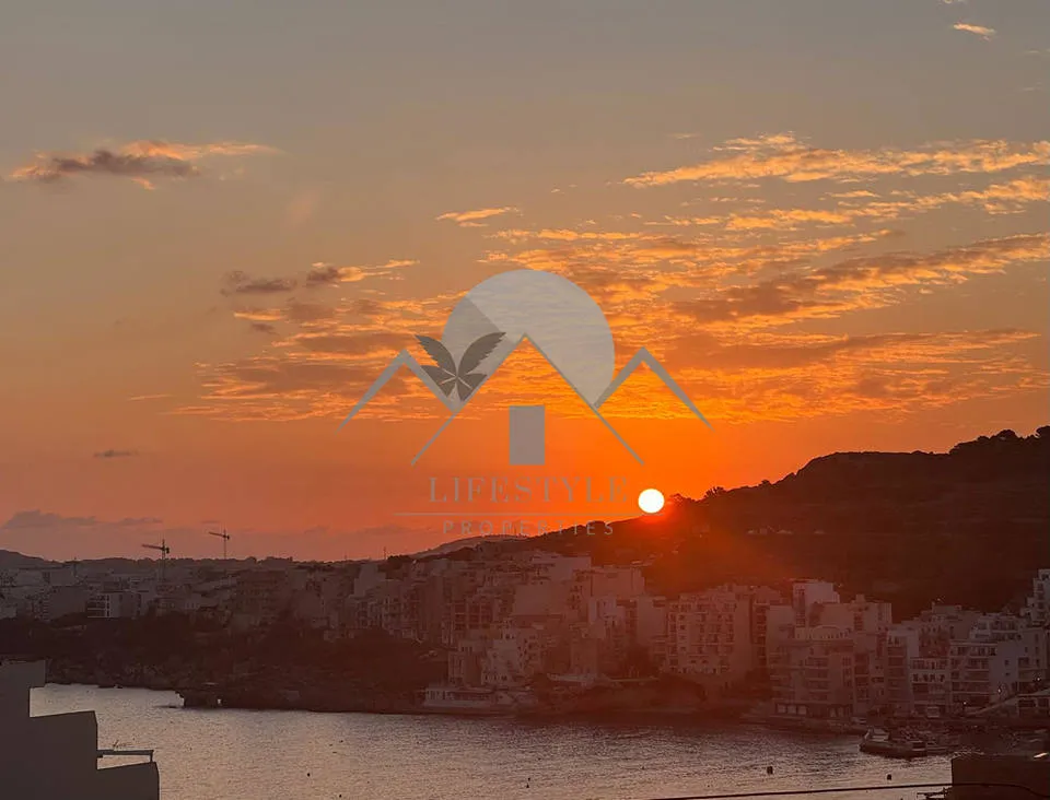 Xemxija 2 Double Bedroom Spacious Apartment