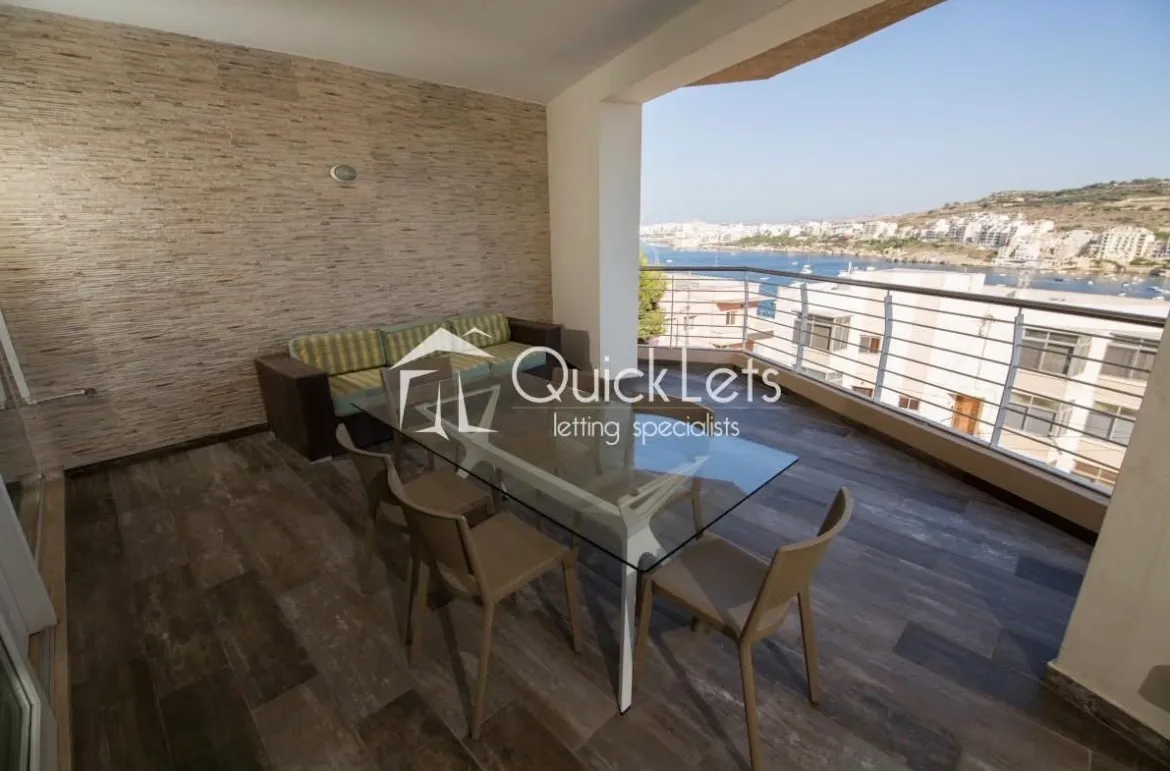 3-bedroom apartment in Xemxija near promenade