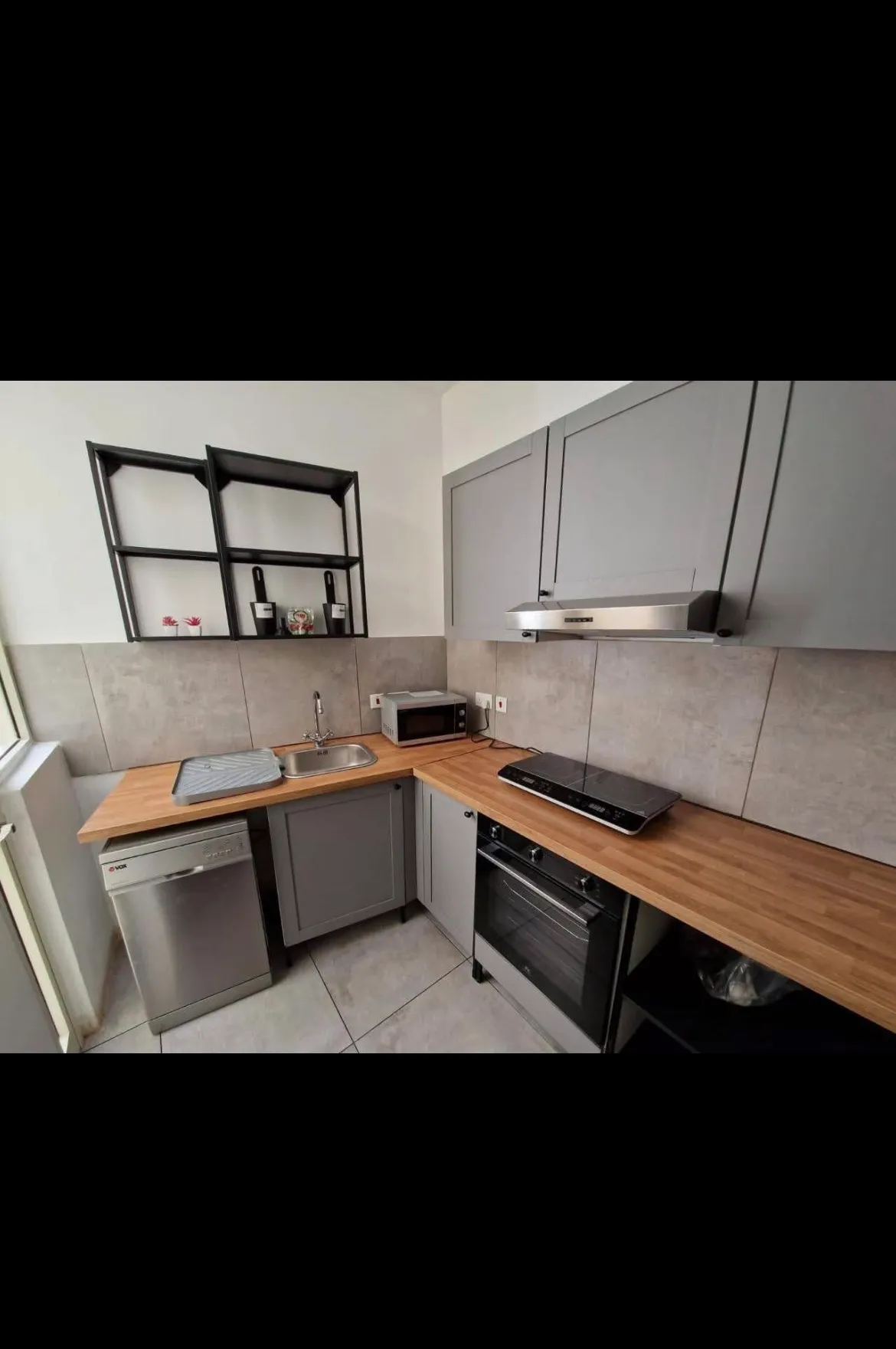 Renovated 2-Bedroom House in Sliema