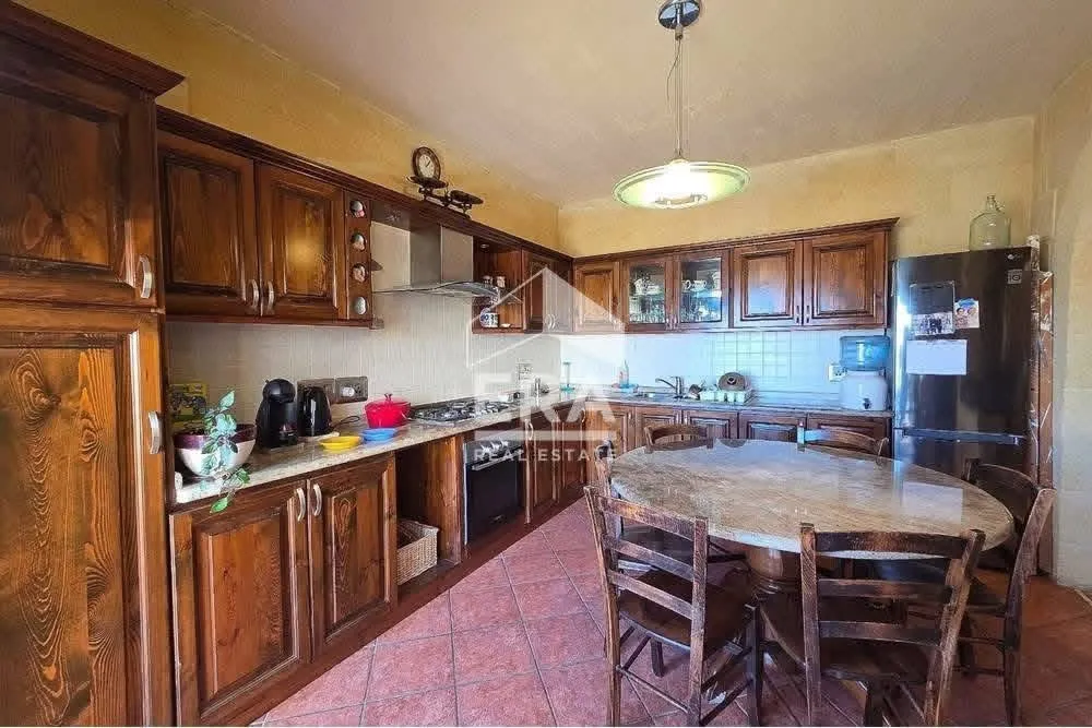 Comfortable Apartment in Marsalforn